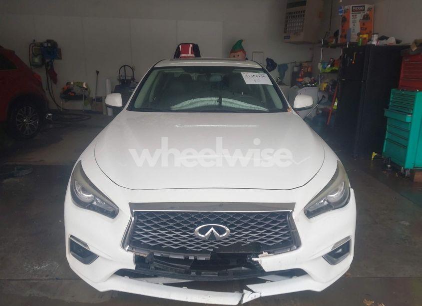 Photo 12 of 2018 Infiniti Q50 3.0T LUXE (VIN JN1EV7APXJM365570)