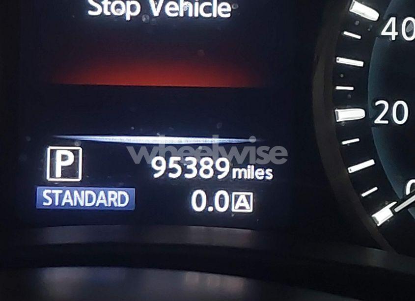 Photo 15 of 2018 Infiniti Q50 3.0T LUXE (VIN JN1EV7APXJM365570)