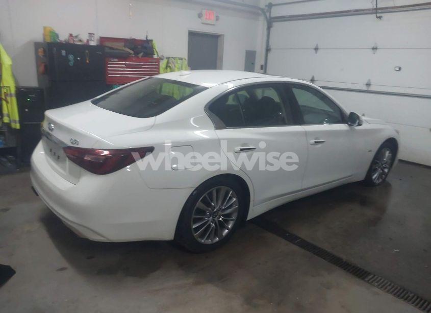 Photo 4 of 2018 Infiniti Q50 3.0T LUXE (VIN JN1EV7APXJM365570)