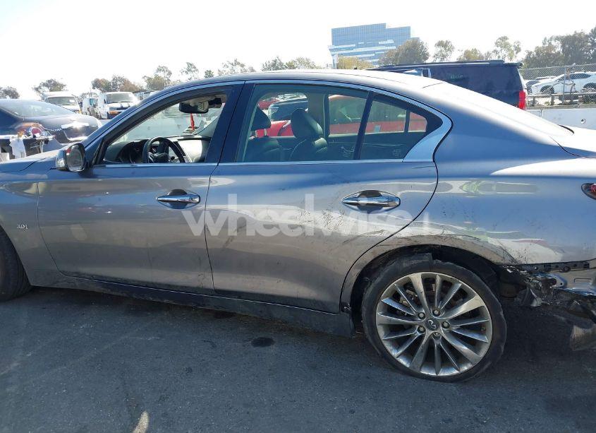 Photo 14 of 2019 Infiniti Q50 3.0T LUXE (VIN JN1EV7APXKM511385)