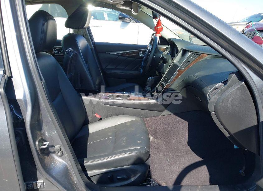 Photo 5 of 2019 Infiniti Q50 3.0T LUXE (VIN JN1EV7APXKM511385)