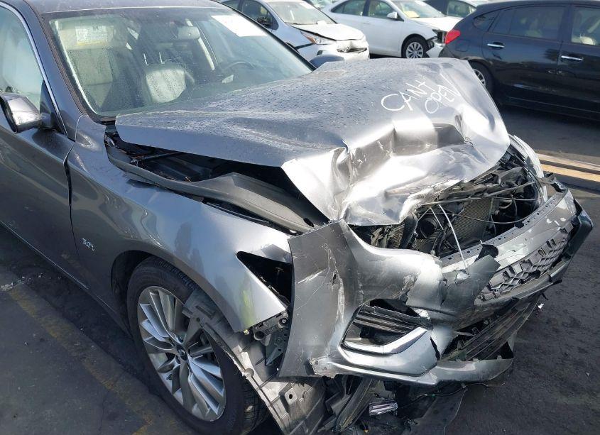Photo 6 of 2019 Infiniti Q50 3.0T LUXE (VIN JN1EV7APXKM511841)