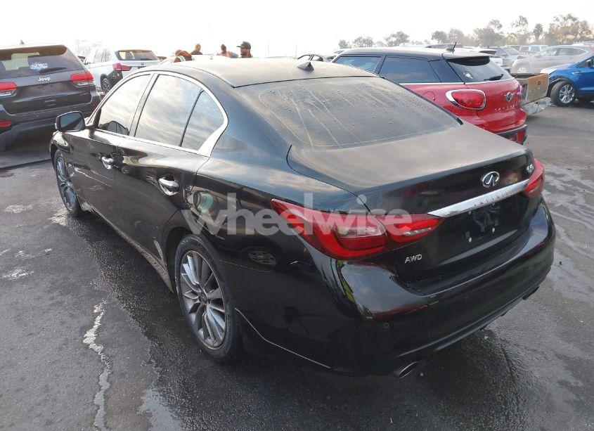 Photo 3 of 2018 Infiniti Q50 3.0T LUXE (VIN JN1EV7AR0JM430010)