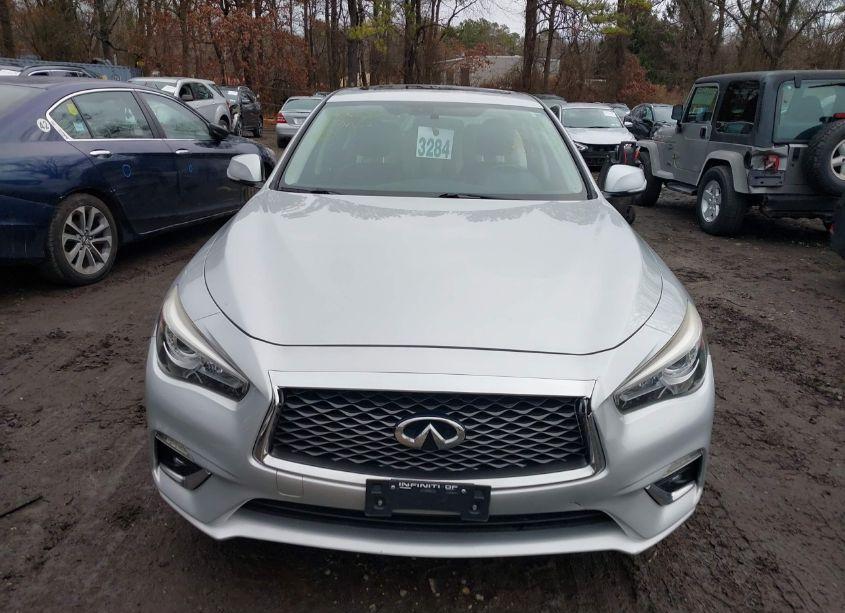 Photo 12 of 2018 Infiniti Q50 3.0T LUXE (VIN JN1EV7AR0JM431397)