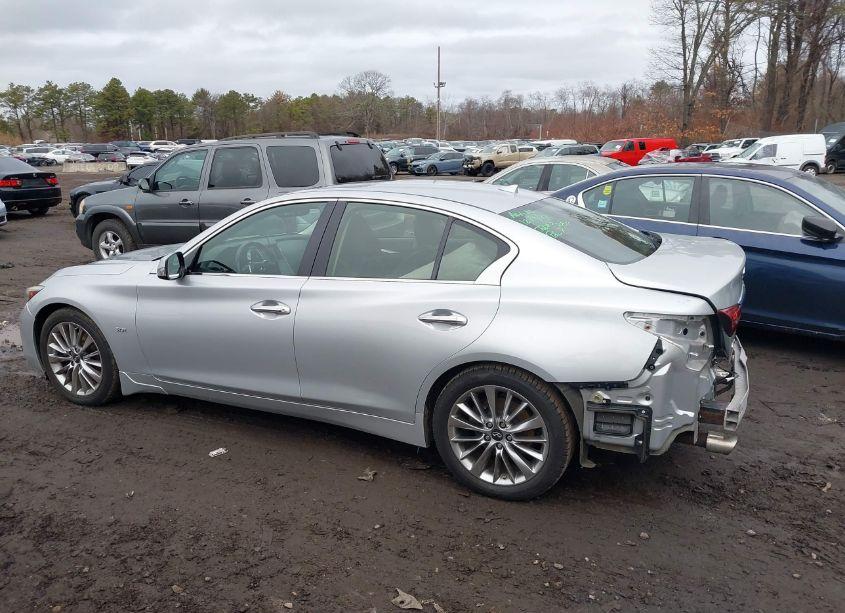 Photo 14 of 2018 Infiniti Q50 3.0T LUXE (VIN JN1EV7AR0JM431397)