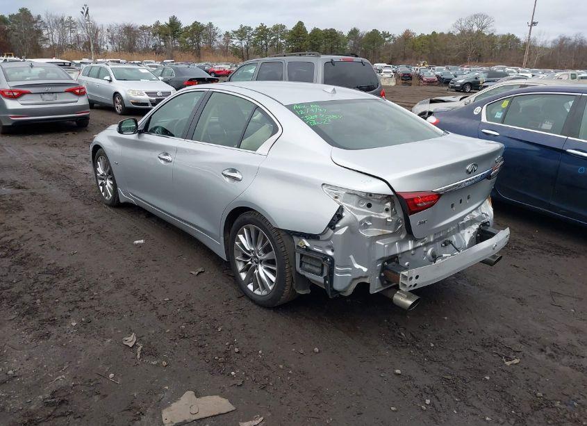 Photo 3 of 2018 Infiniti Q50 3.0T LUXE (VIN JN1EV7AR0JM431397)