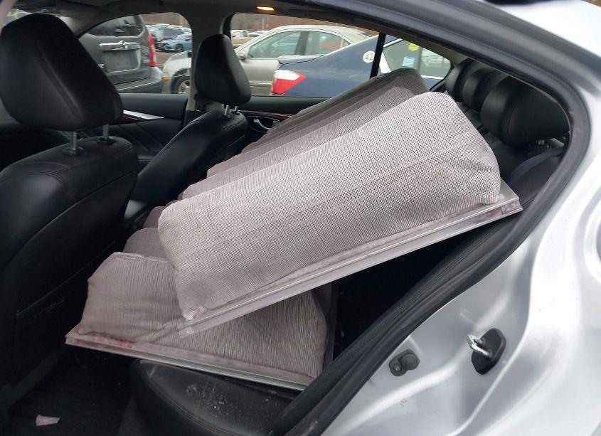 Photo 8 of 2018 Infiniti Q50 3.0T LUXE (VIN JN1EV7AR0JM431397)