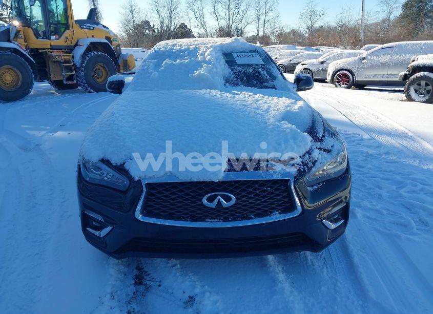 Photo 12 of 2018 Infiniti Q50 3.0T LUXE (VIN JN1EV7AR0JM431657)