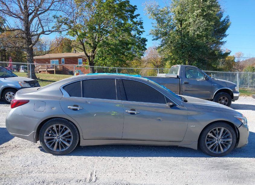 Photo 14 of 2018 Infiniti Q50 3.0T LUXE (VIN JN1EV7AR0JM437359)
