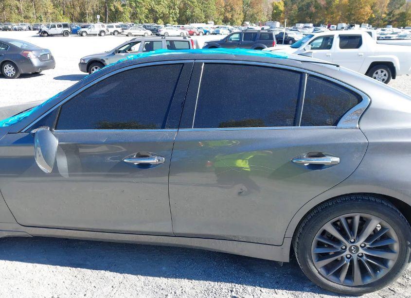 Photo 21 of 2018 Infiniti Q50 3.0T LUXE (VIN JN1EV7AR0JM437359)