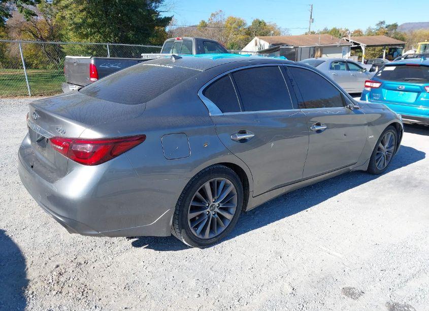 Photo 4 of 2018 Infiniti Q50 3.0T LUXE (VIN JN1EV7AR0JM437359)