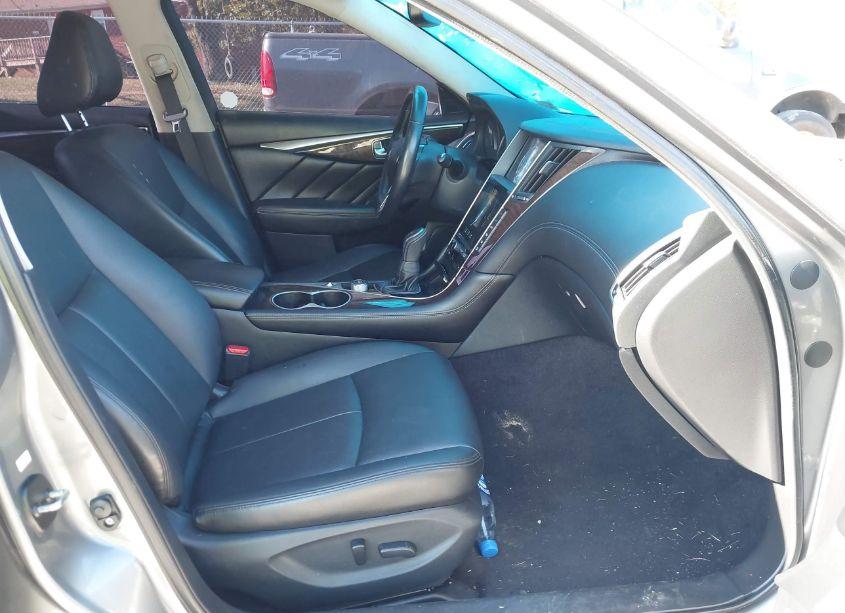 Photo 5 of 2018 Infiniti Q50 3.0T LUXE (VIN JN1EV7AR0JM437359)