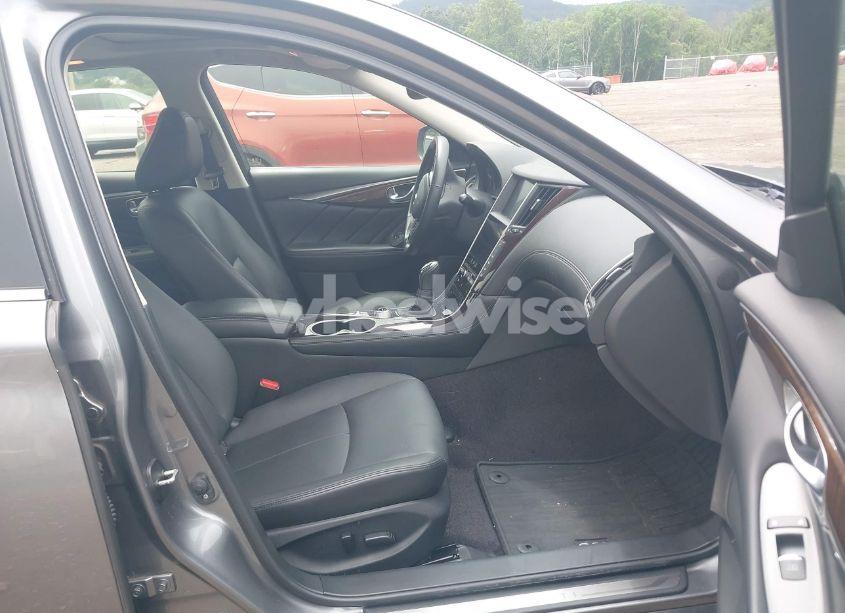 Photo 5 of 2018 Infiniti Q50 3.0T LUXE (VIN JN1EV7AR0JM438088)