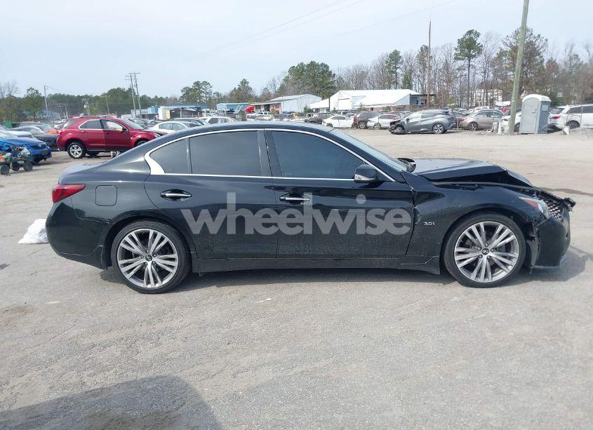 Photo 13 of 2018 Infiniti Q50 3.0T SPORT (VIN JN1EV7AR0JM439581)