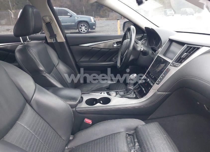 Photo 5 of 2018 Infiniti Q50 3.0T SPORT (VIN JN1EV7AR0JM444828)