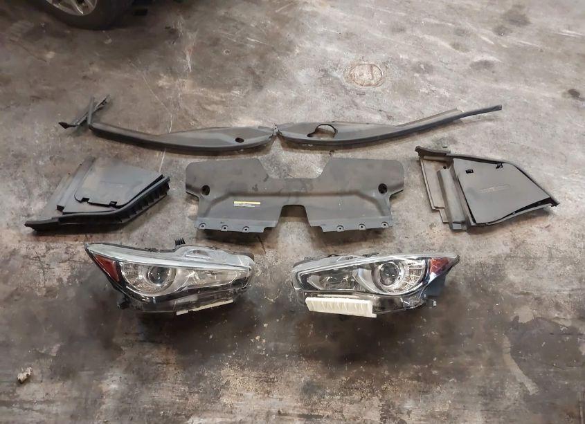 Photo 12 of 2018 Infiniti Q50 3.0T LUXE (VIN JN1EV7AR0JM610314)