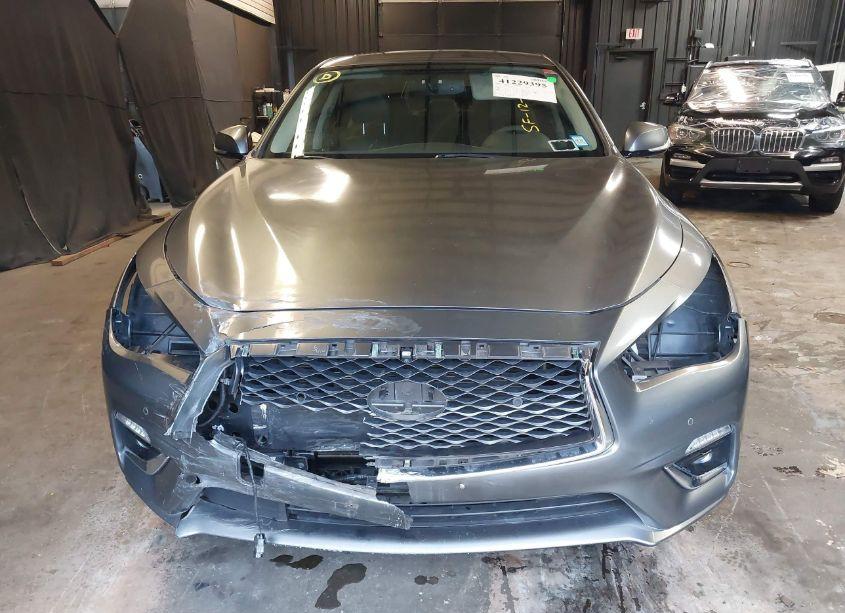 Photo 13 of 2018 Infiniti Q50 3.0T LUXE (VIN JN1EV7AR0JM610314)