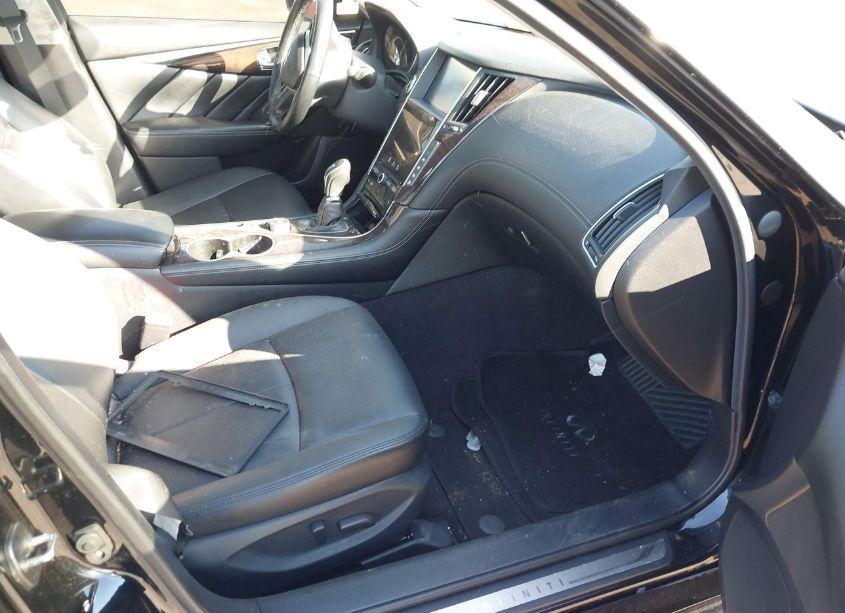 Photo 5 of 2018 Infiniti Q50 3.0T LUXE (VIN JN1EV7AR1JM430503)