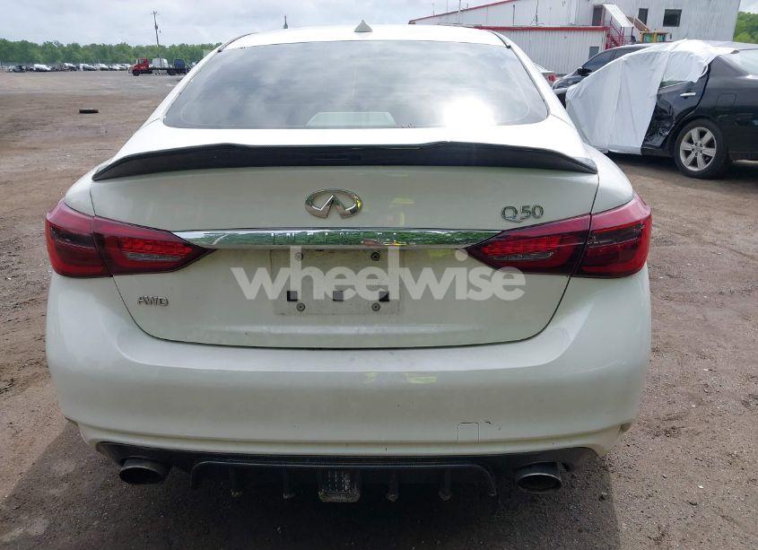 Photo 16 of 2018 Infiniti Q50 3.0T LUXE (VIN JN1EV7AR1JM430534)