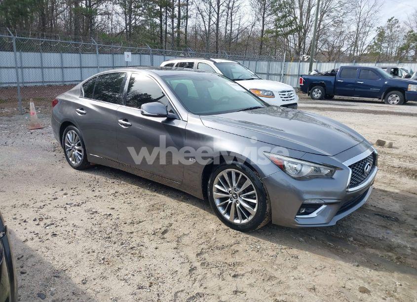 2018 Infiniti Q50 3.0T LUXE (VIN JN1EV7AR1JM440366) main photo
