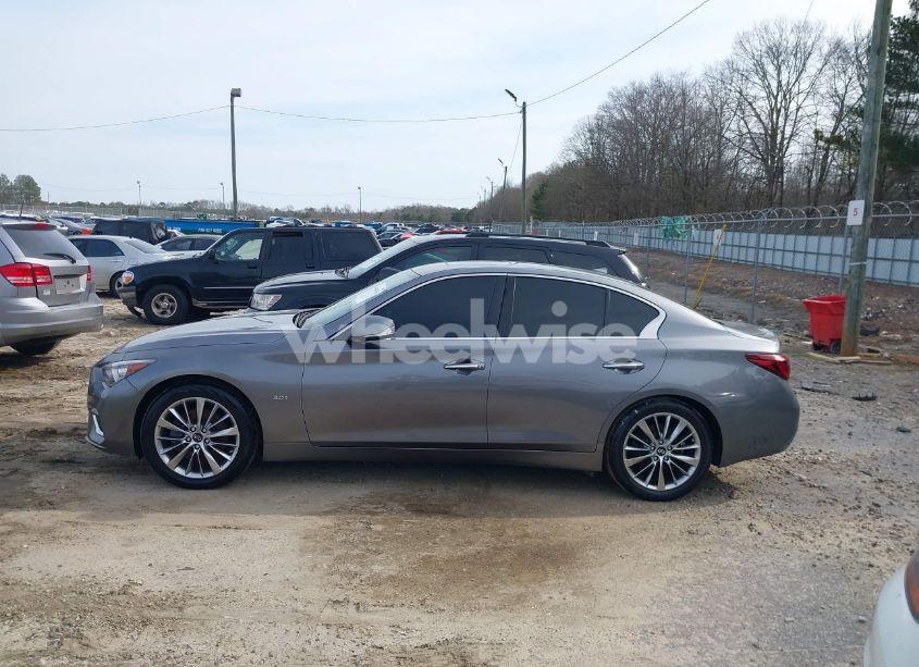 Photo 14 of 2018 Infiniti Q50 3.0T LUXE (VIN JN1EV7AR1JM440366)