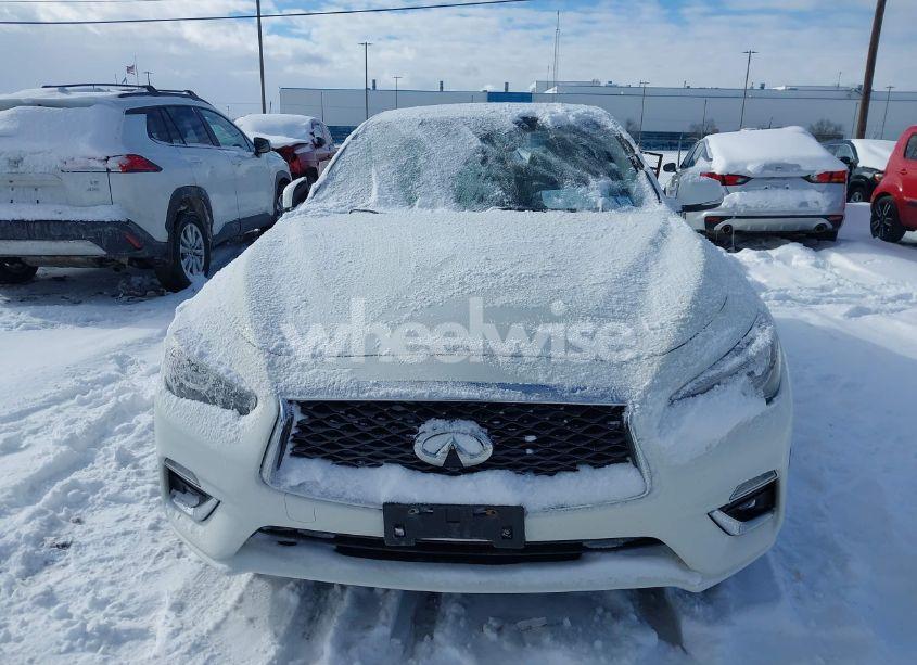 Photo 11 of 2018 Infiniti Q50 3.0T LUXE (VIN JN1EV7AR1JM442246)