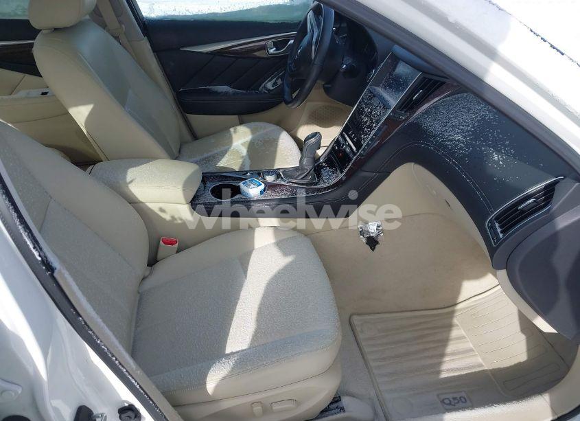 Photo 5 of 2018 Infiniti Q50 3.0T LUXE (VIN JN1EV7AR1JM442246)