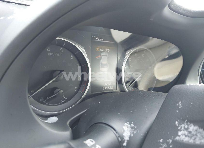 Photo 7 of 2018 Infiniti Q50 3.0T LUXE (VIN JN1EV7AR1JM442246)