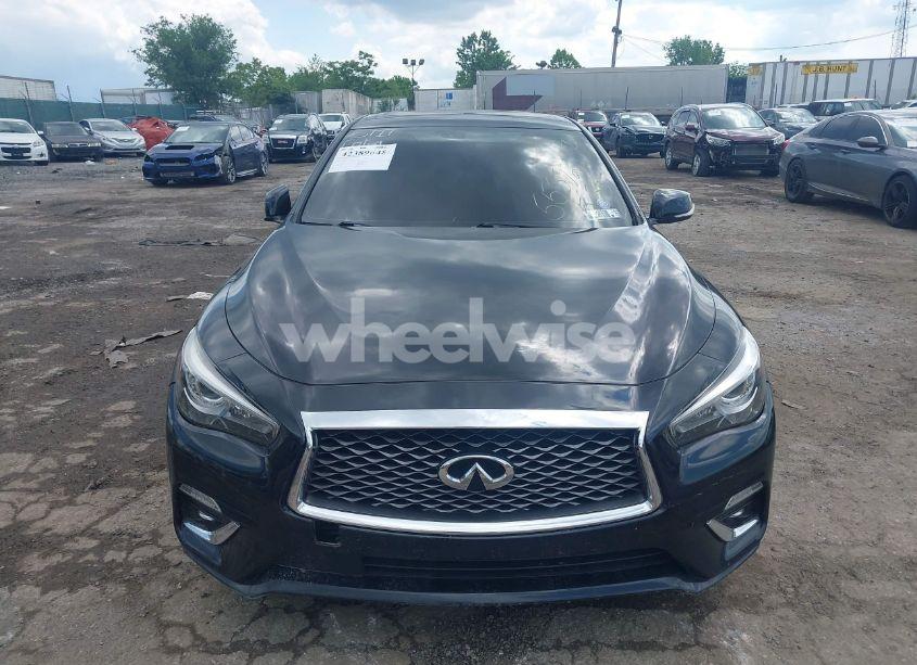 Photo 11 of 2019 Infiniti Q50 3.0T LUXE (VIN JN1EV7AR1KM553722)