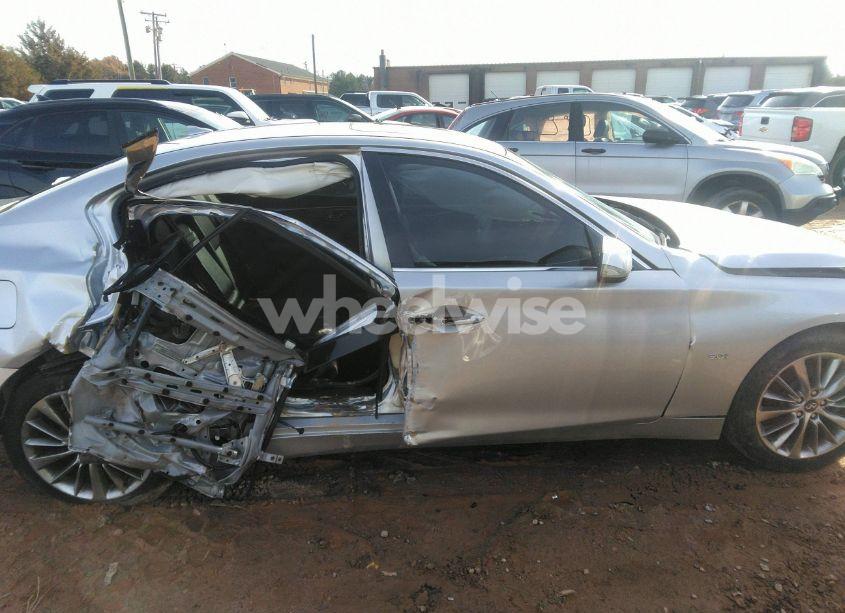 Photo 14 of 2019 Infiniti Q50 3.0T LUXE (VIN JN1EV7AR1KM559410)