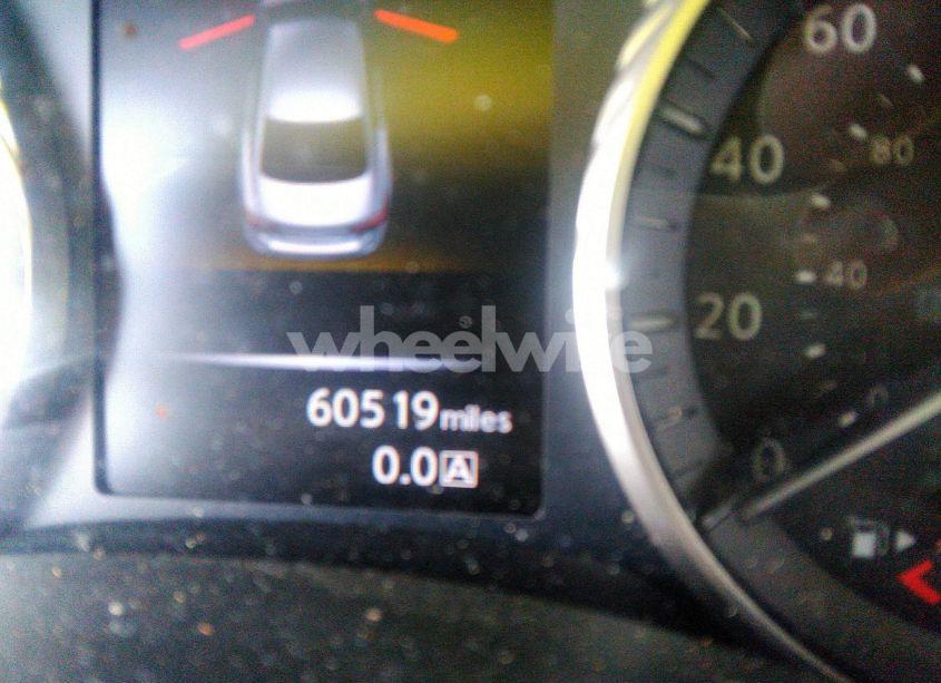 Photo 16 of 2019 Infiniti Q50 3.0T LUXE (VIN JN1EV7AR1KM559410)