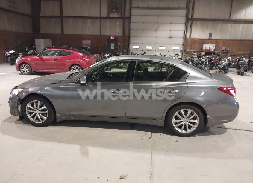 Photo 14 of 2018 Infiniti Q50 3.0T LUXE (VIN JN1EV7AR2JM433331)