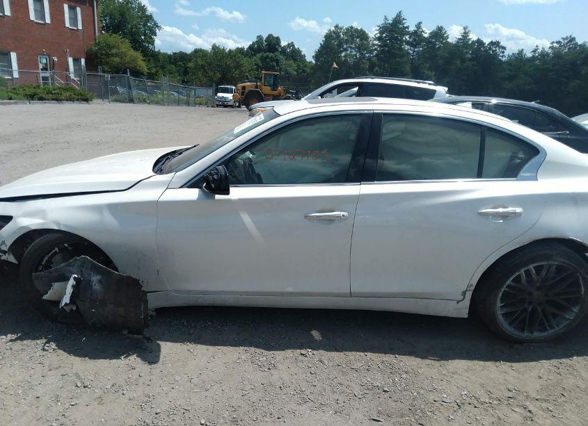 Photo 14 of 2018 Infiniti Q50 3.0T LUXE (VIN JN1EV7AR3JM441146)