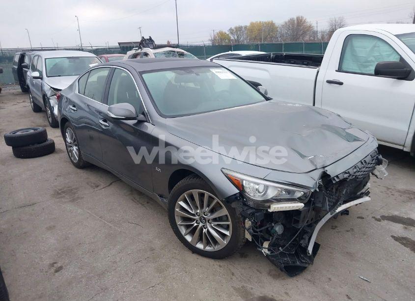 2018 Infiniti Q50 (VIN JN1EV7AR3JM441616) main photo
