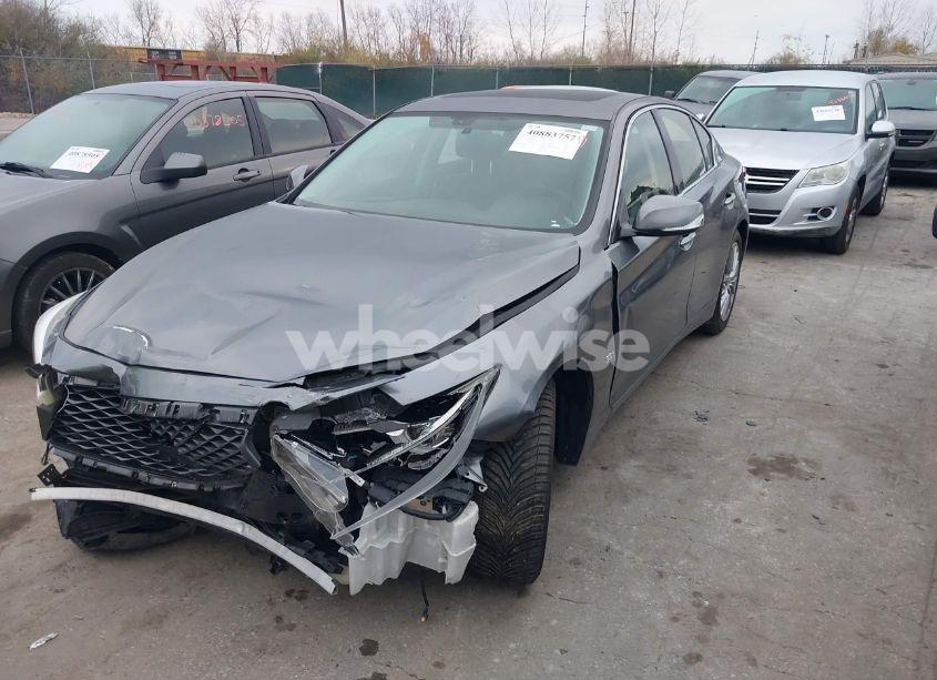 Photo 2 of 2018 Infiniti Q50 (VIN JN1EV7AR3JM441616)