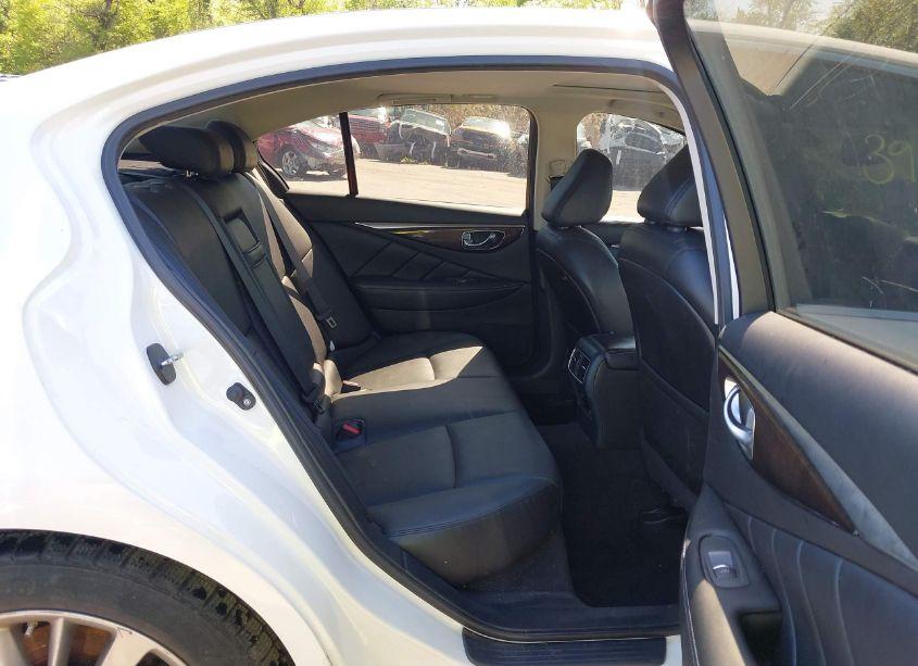 Photo 8 of 2018 Infiniti Q50 3.0T LUXE (VIN JN1EV7AR3JM442538)