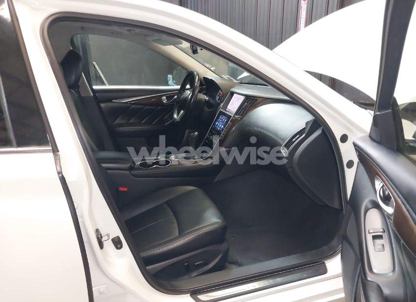 Photo 5 of 2018 Infiniti Q50 3.0T LUXE (VIN JN1EV7AR3JM443818)