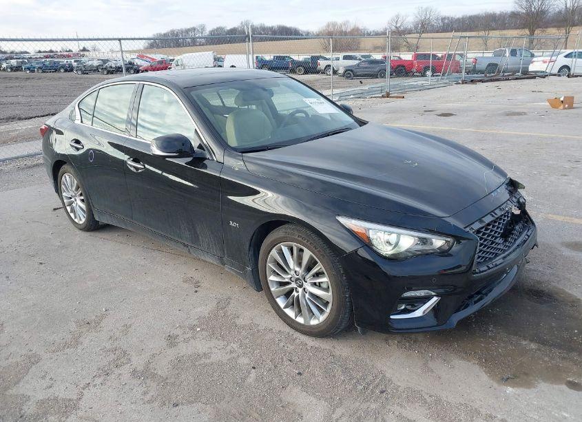 2019 Infiniti Q50 3.0T LUXE (VIN JN1EV7AR3KM590433) main photo