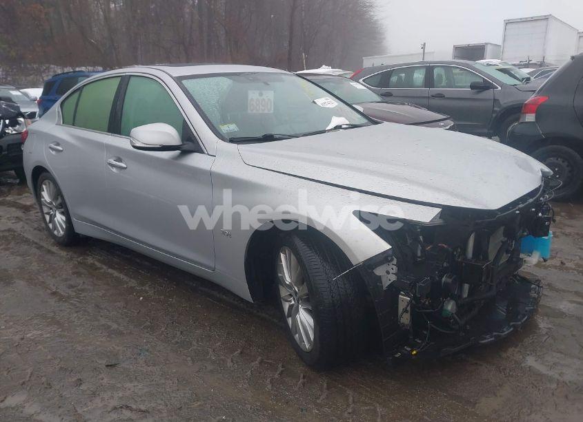 2018 Infiniti Q50 3.0T LUXE (VIN JN1EV7AR4JM431502) main photo