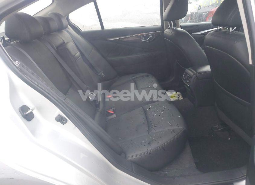 Photo 8 of 2018 Infiniti Q50 3.0T LUXE (VIN JN1EV7AR4JM431502)