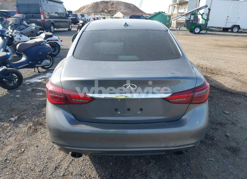 Photo 15 of 2018 Infiniti Q50 3.0T LUXE (VIN JN1EV7AR4JM432438)