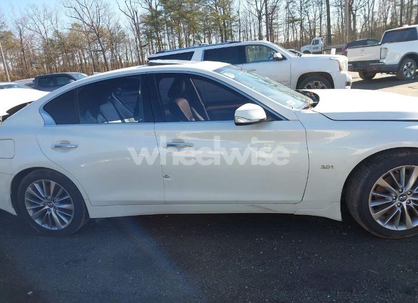 Photo 14 of 2018 Infiniti Q50 3.0T LUXE (VIN JN1EV7AR4JM439308)
