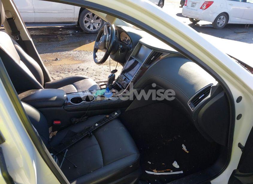 Photo 5 of 2018 Infiniti Q50 3.0T LUXE (VIN JN1EV7AR4JM439308)