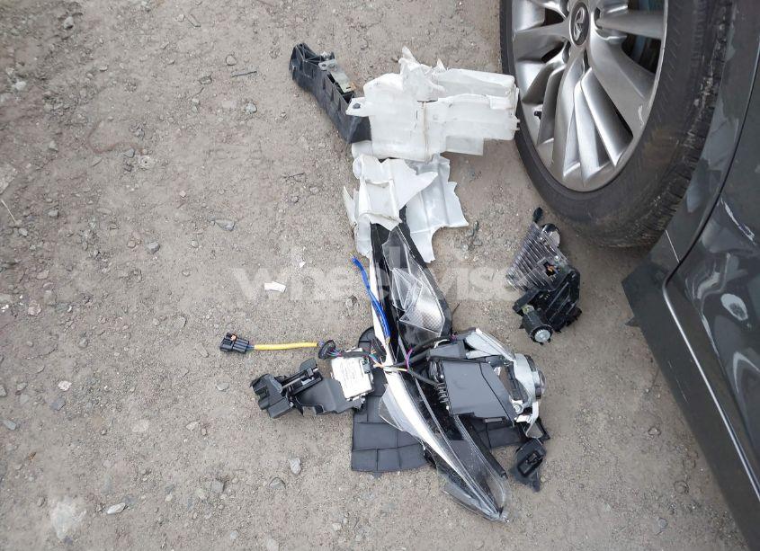 Photo 12 of 2018 Infiniti Q50 3.0T LUXE (VIN JN1EV7AR4JM441219)