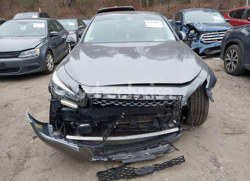 Photo 13 of 2018 Infiniti Q50 3.0T LUXE (VIN JN1EV7AR4JM441219)