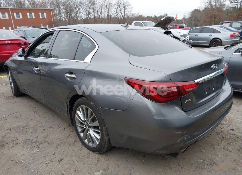 Photo 3 of 2018 Infiniti Q50 3.0T LUXE (VIN JN1EV7AR4JM441219)