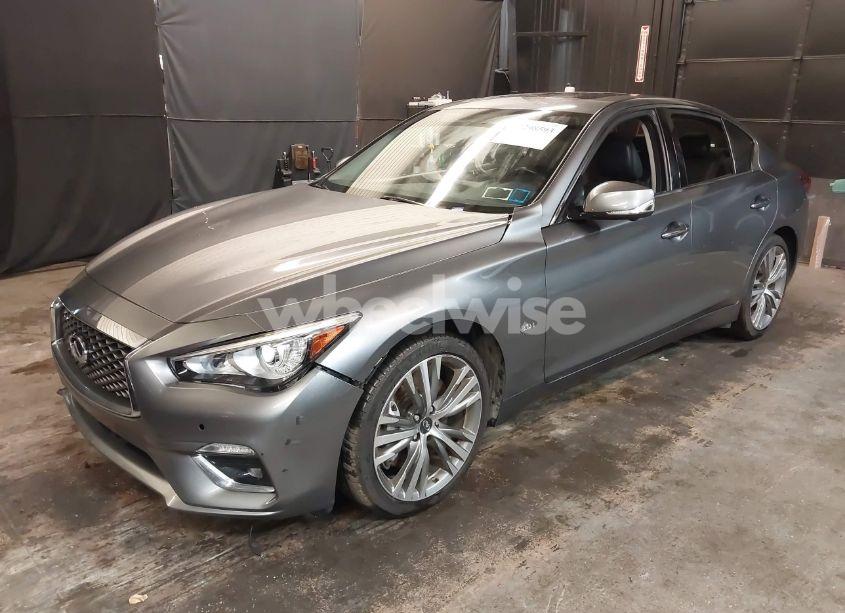 Photo 2 of 2018 Infiniti Q50 3.0T LUXE/3.0T SPORT (VIN JN1EV7AR4JM444279)