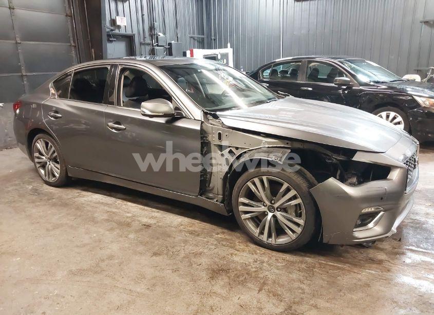 Photo 6 of 2018 Infiniti Q50 3.0T LUXE/3.0T SPORT (VIN JN1EV7AR4JM444279)