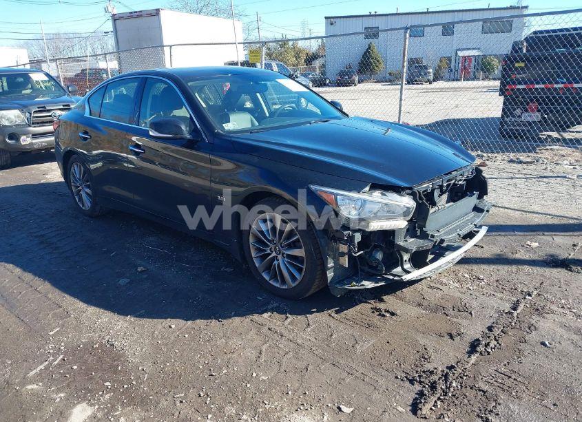 2018 Infiniti Q50 3.0T LUXE (VIN JN1EV7AR4JM612194) main photo