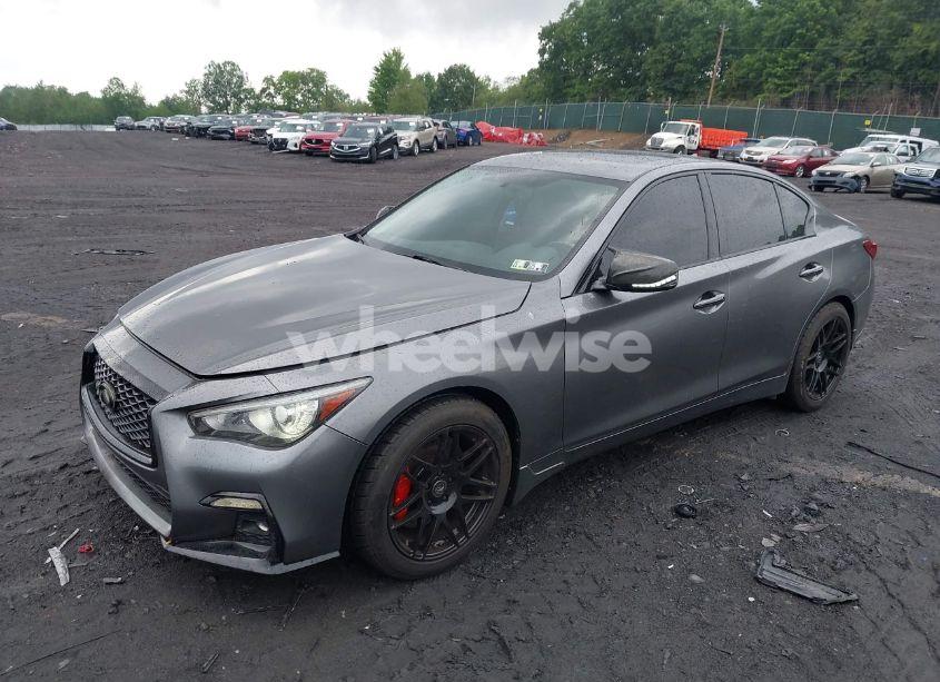 Photo 2 of 2019 Infiniti Q50 3.0T LUXE (VIN JN1EV7AR4KM550426)